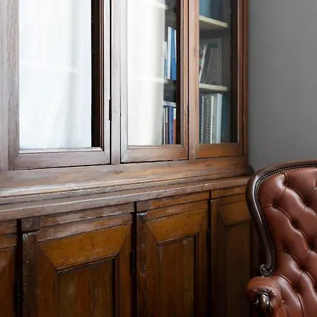 Re Umberto Luxury Daire